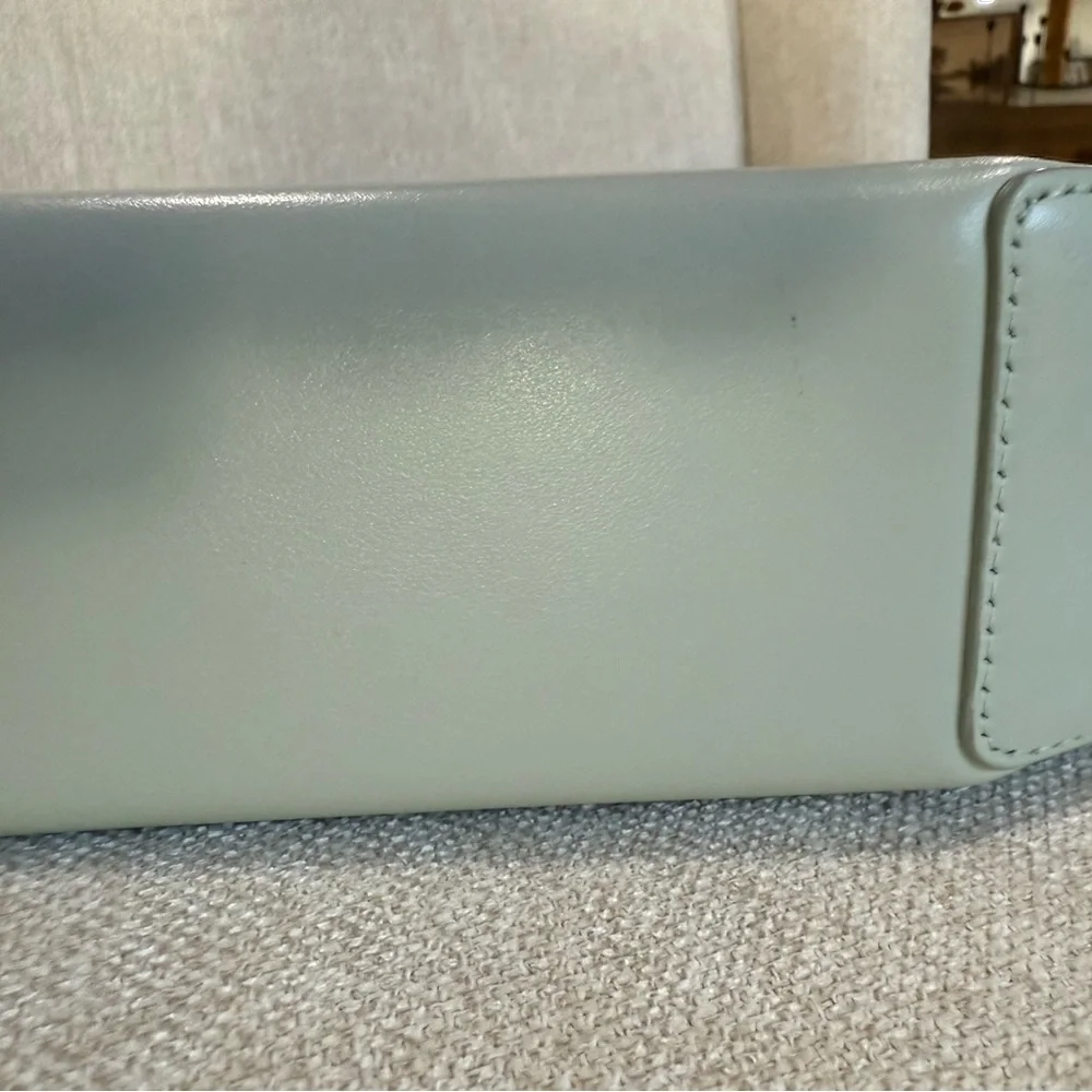 DeMellier The London in Smooth Sage - Picture 6 of 13